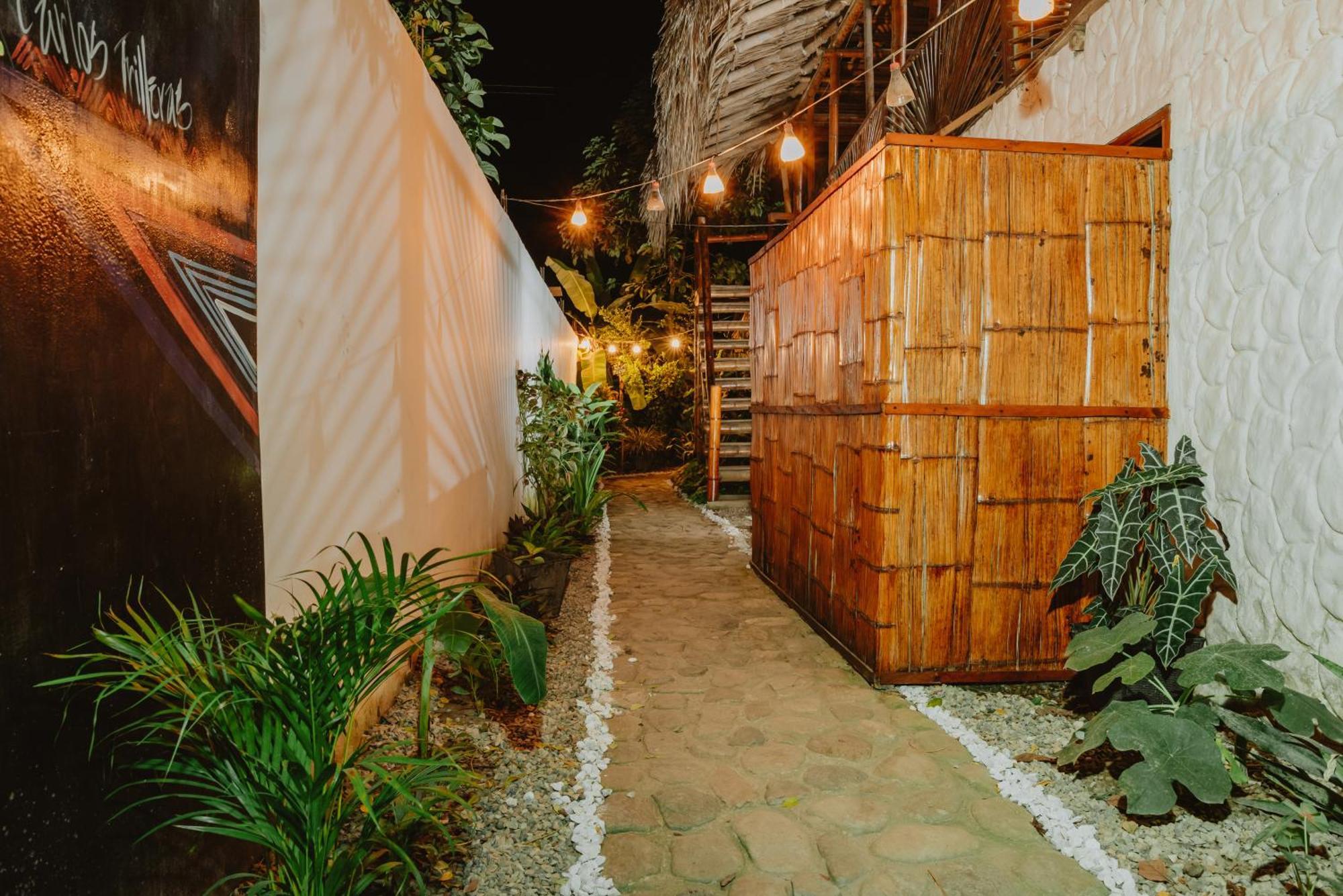 Kasakola Hotel Palomino Exterior foto