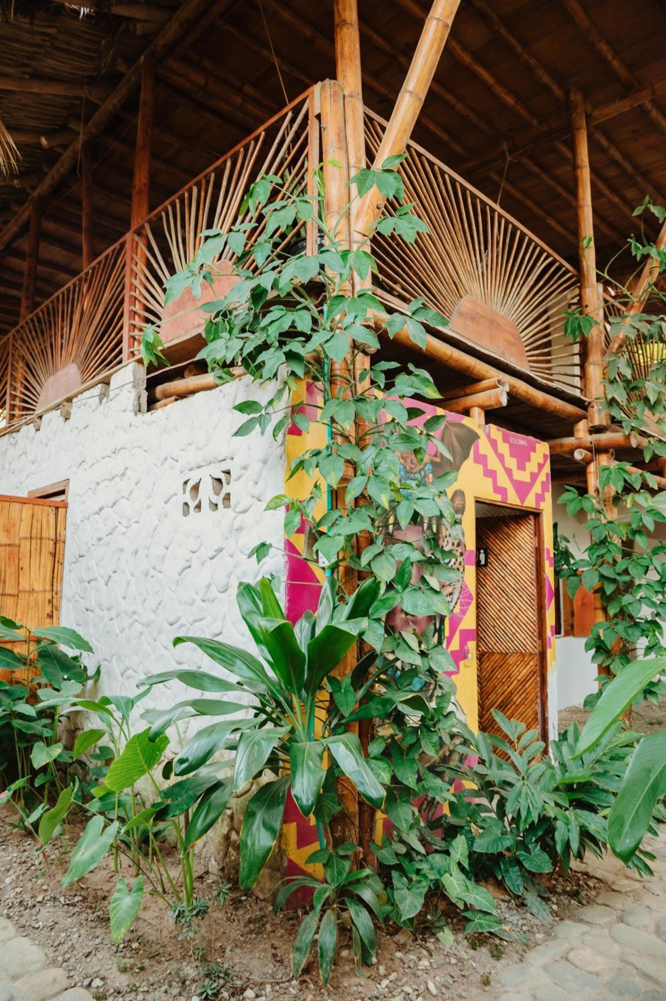 Kasakola Hotel Palomino Exterior foto